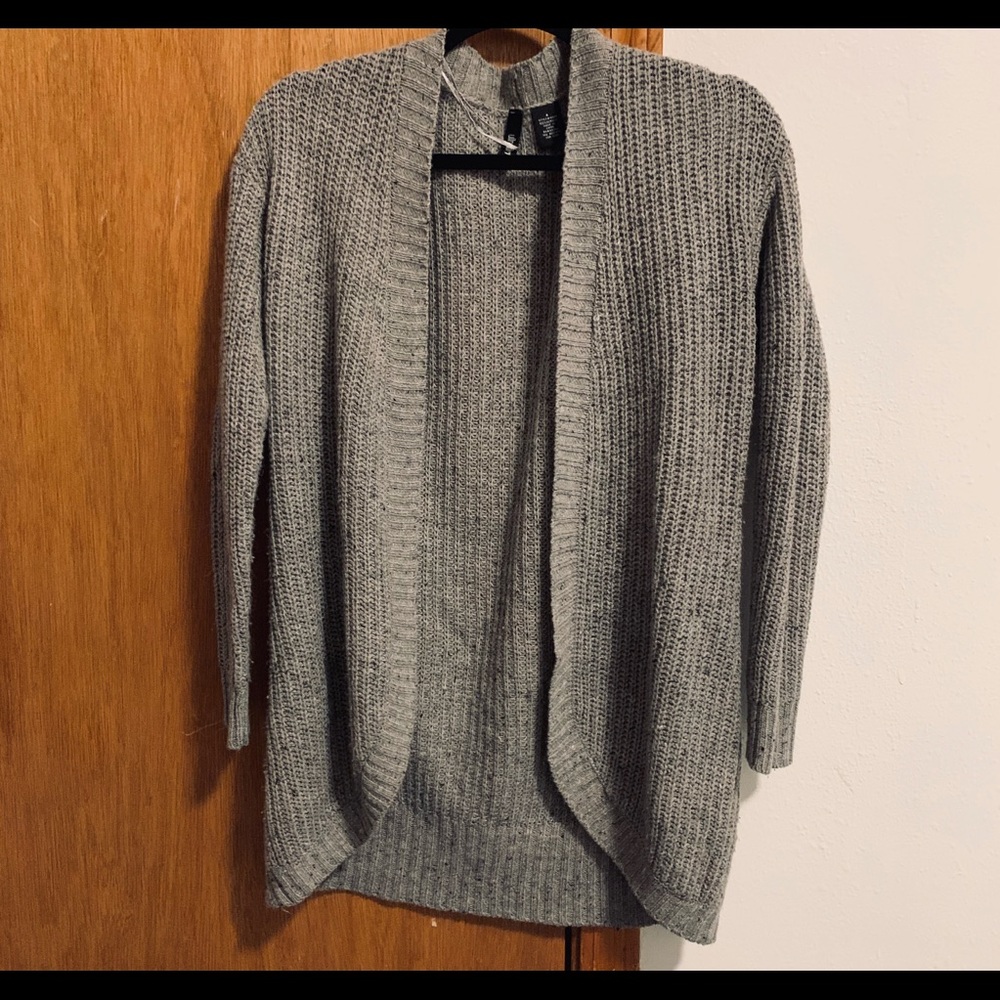 Grey cardigan